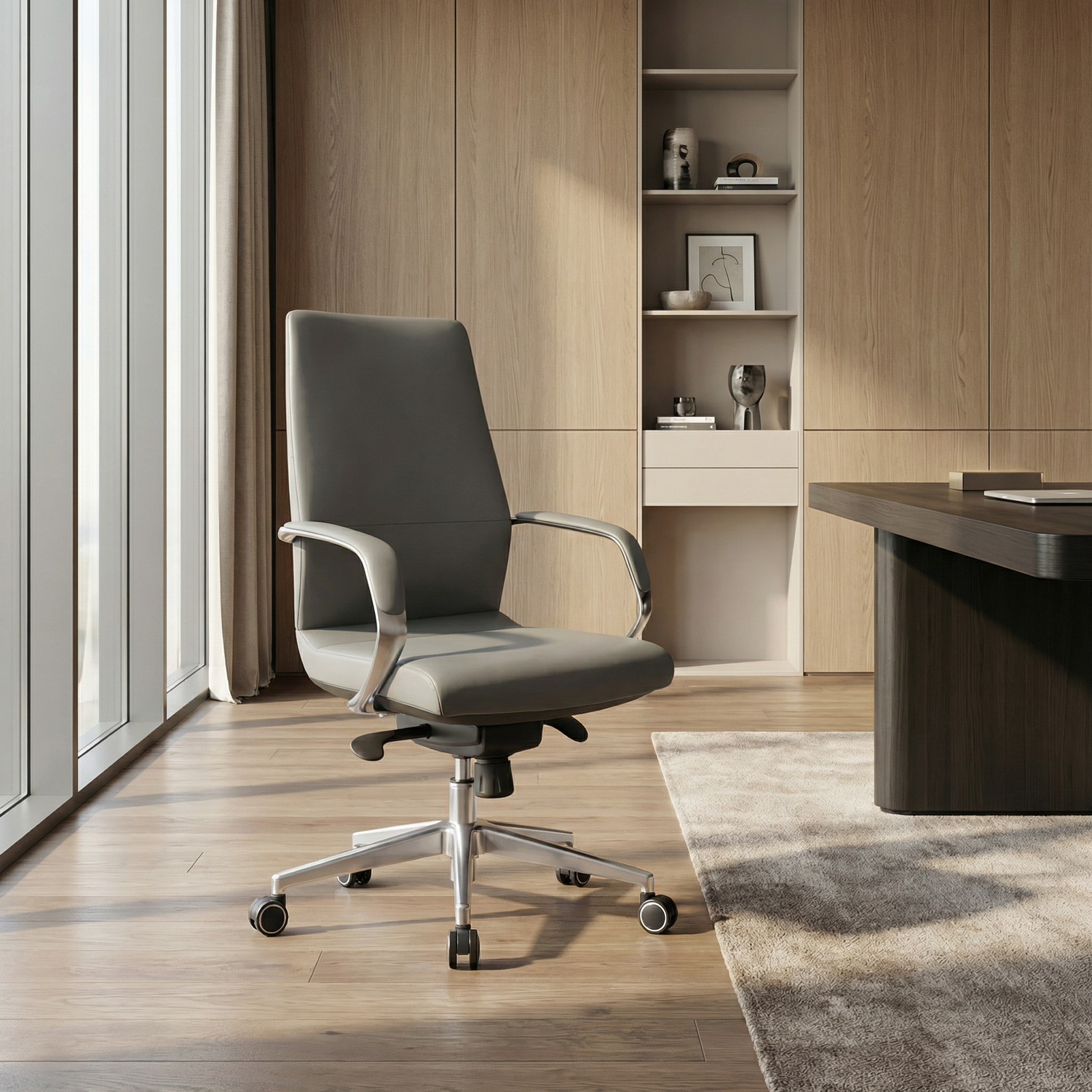 Saintcy High-Back Executive Office Chair with Aluminum Base and Multi-Function Tilt Mechanism